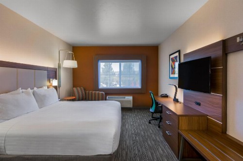 Holiday Inn Express Hotel & Suites Oroville Southwest - image 38