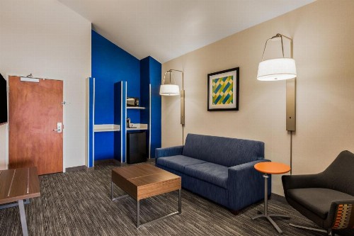 Holiday Inn Express Hotel & Suites Oroville Southwest - image 43