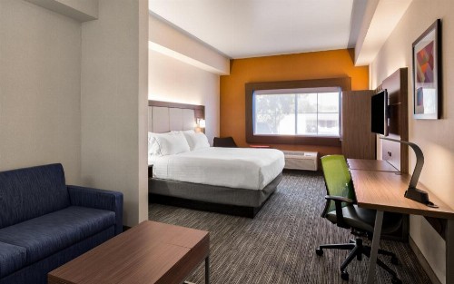 Holiday Inn Express Hotel & Suites Oroville Southwest - image 46