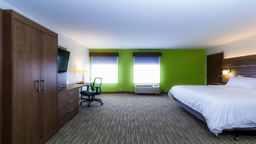 Holiday Inn Express Osage Beach - Lake of the Ozarks an IHG Hotel - image 18