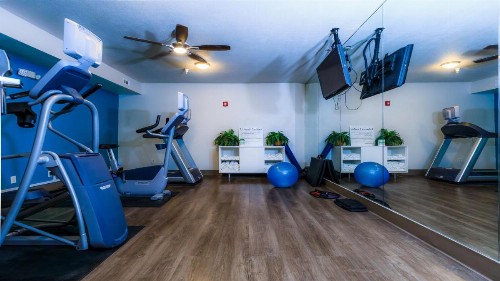 Holiday Inn Express Osage Beach - Lake of the Ozarks an IHG Hotel - image 21