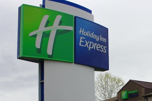 Holiday Inn Express Osage Beach - Lake of the Ozarks an IHG Hotel - image 8