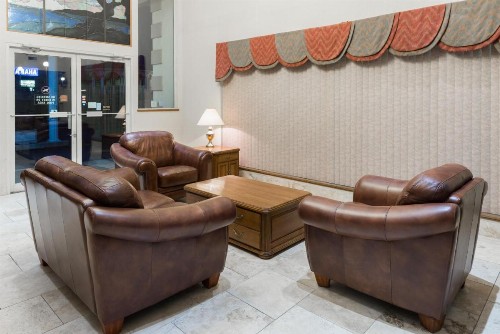 Baymont by Wyndham Osage Beach - image 13
