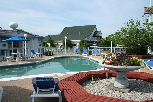 Baymont by Wyndham Osage Beach - image 23