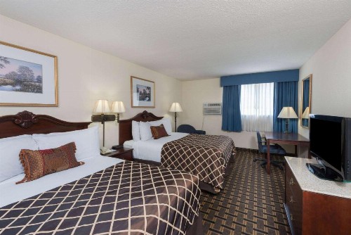 Baymont by Wyndham Osage Beach - image 44