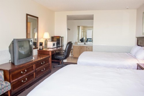 Hawk's Nest Lodge - image 12