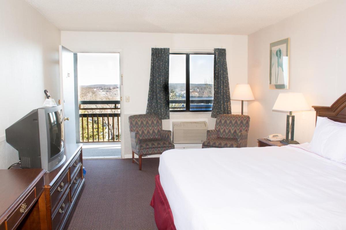 Hawk's Nest Lodge - image 7