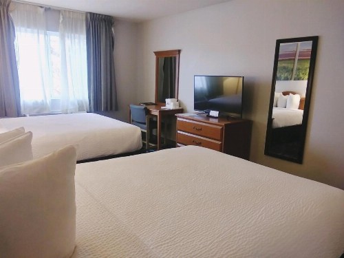 Days Inn by Wyndham Osage Beach Lake of the Ozarks - image 26