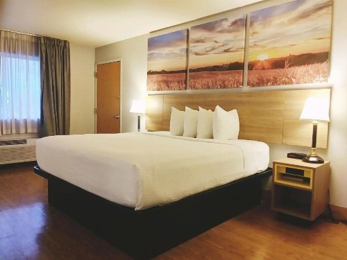Days Inn by Wyndham Osage Beach Lake of the Ozarks - image 28