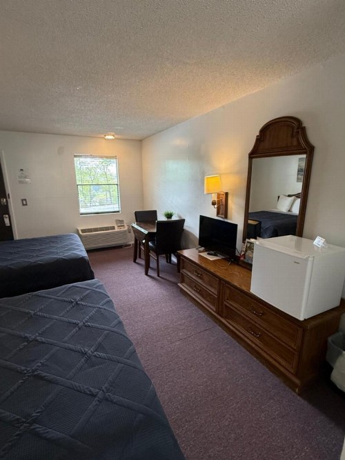Scottish Inns Motel - Osage Beach - image 12
