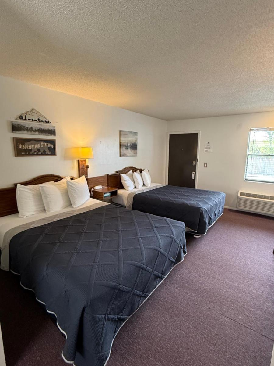 Scottish Inns Motel - Osage Beach - image 6