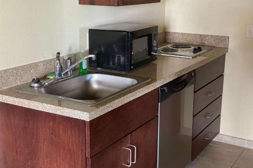 AmericInn by Wyndham Oshkosh - image 12