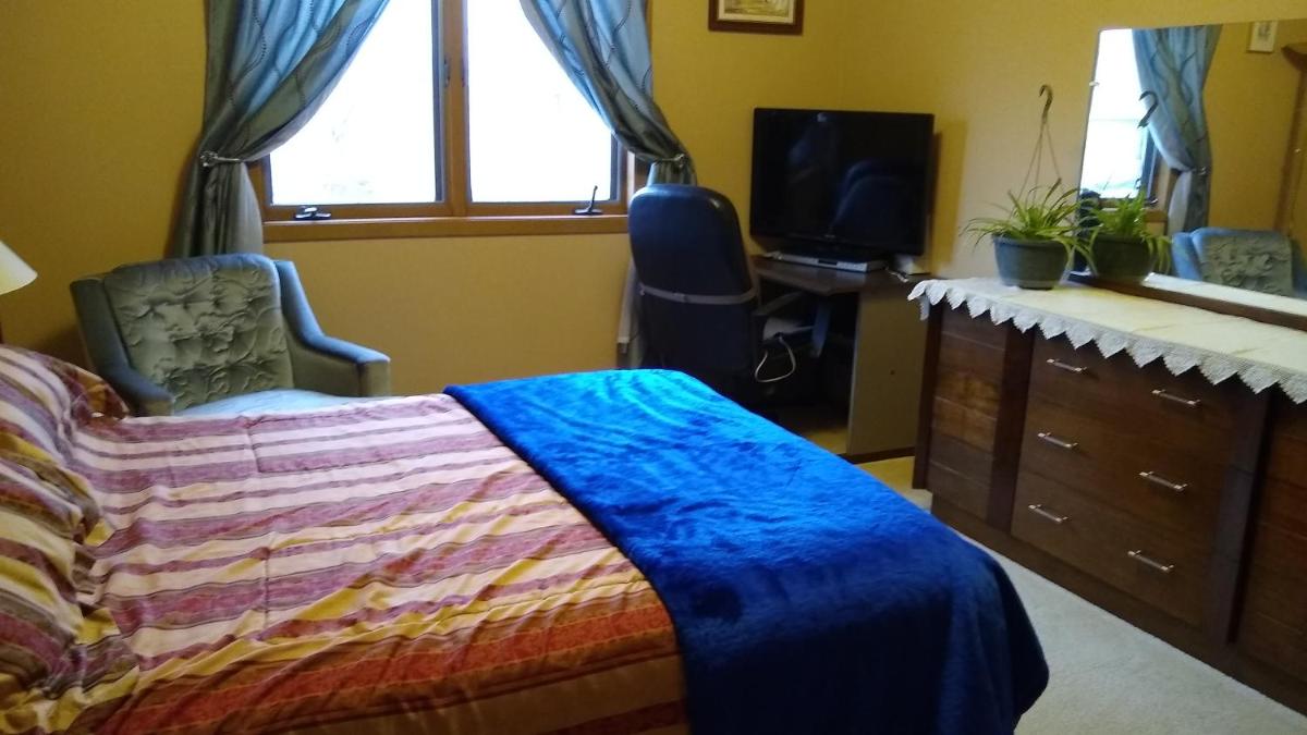 Moreland Air Venture Rooms - main image