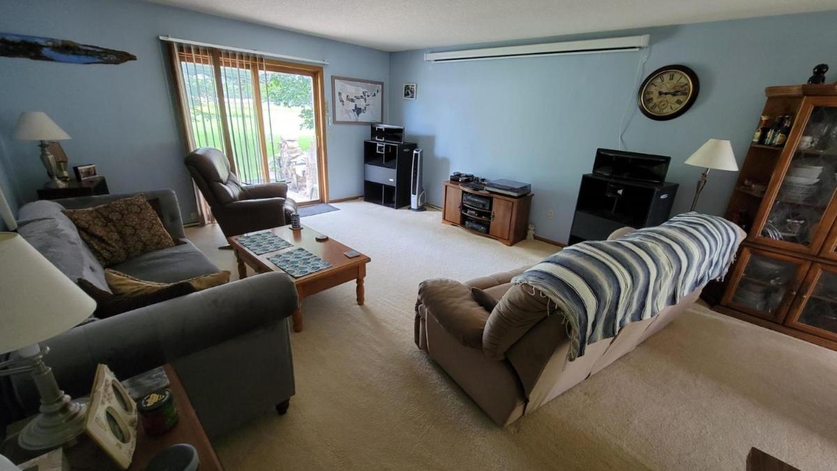 Moreland Air Venture Rooms - image 2