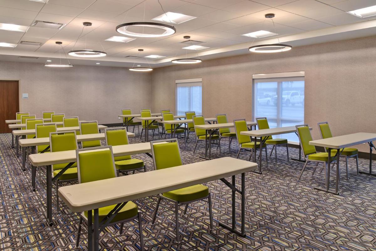 Holiday Inn Express & Suites - Ottawa - main image
