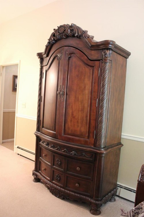 Black Bear Manor - image 11