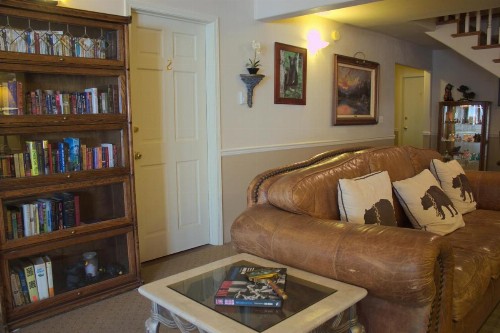 Black Bear Manor - image 13