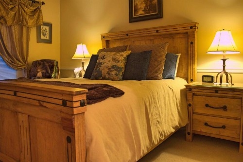 Black Bear Manor - image 17