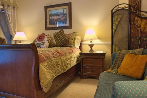Black Bear Manor - image 18