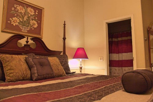 Black Bear Manor - image 19