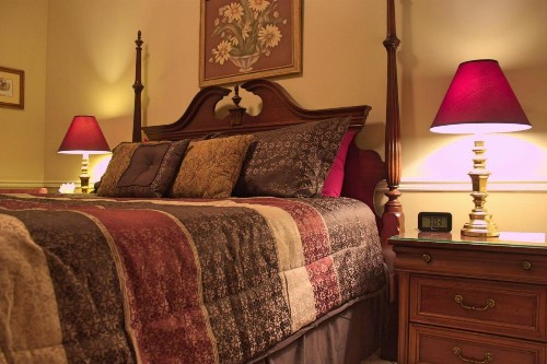 Black Bear Manor - image 38