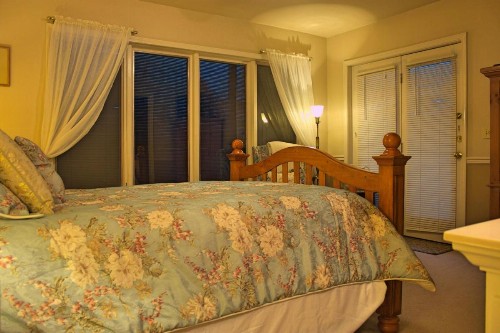 Black Bear Manor - image 43