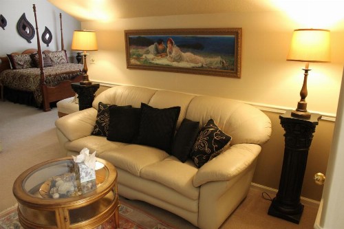 Black Bear Manor - image 48