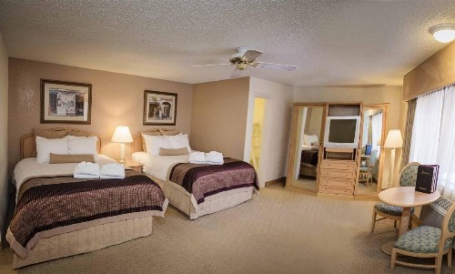 Twin Peaks Lodge & Hot Springs - image 29