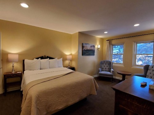 Hotel Ouray - for 12 years old and over - image 16