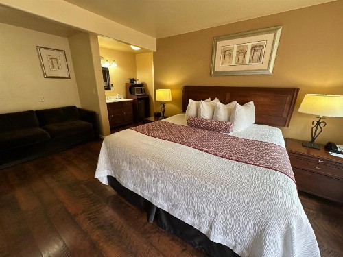 Abram Inn & Suites - image 10