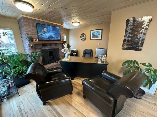 Abram Inn & Suites - image 12