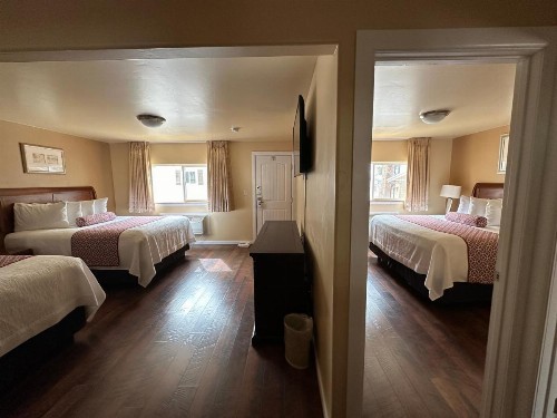 Abram Inn & Suites - image 17