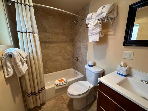 Abram Inn & Suites - image 3