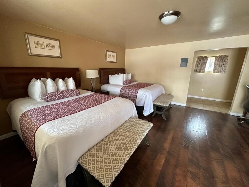 Abram Inn & Suites - image 33
