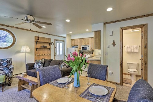 Inviting Ouray Getaway 1 Block from Main Street! - image 7
