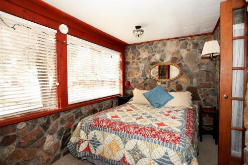 Mission Rock Cottage - image 8