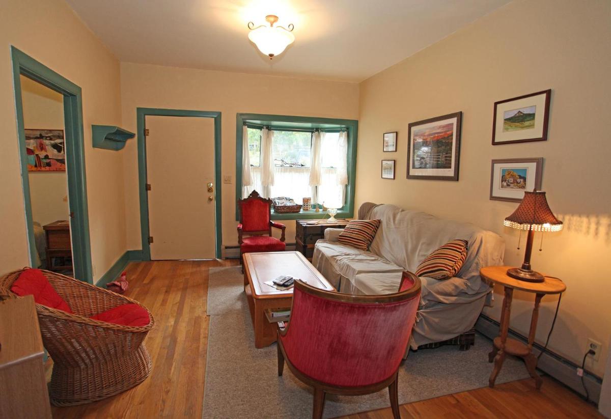 Garden Cottage - image 7