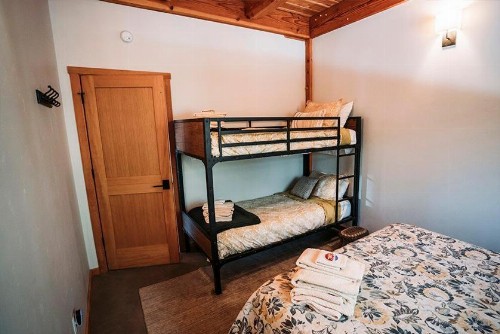 Red Mountain Alpine Lodge - image 12