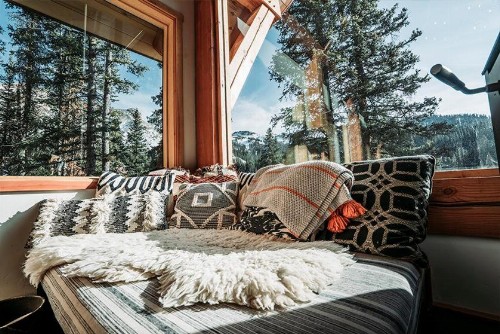 Red Mountain Alpine Lodge - image 7