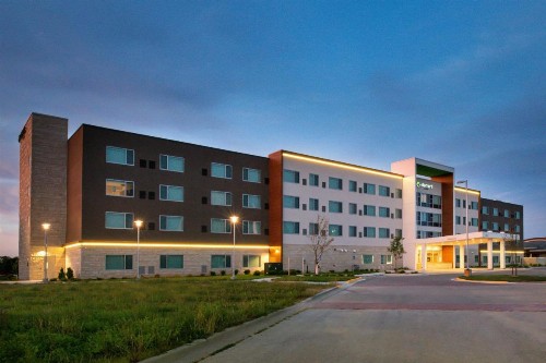 Element by Westin Kansas City/Overland Park - image 1