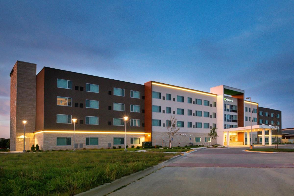Element by Westin Kansas City/Overland Park - main image