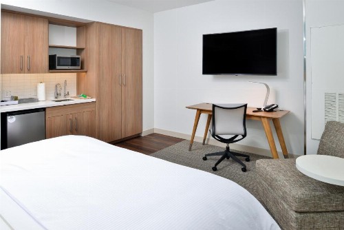 Element by Westin Kansas City/Overland Park - image 13