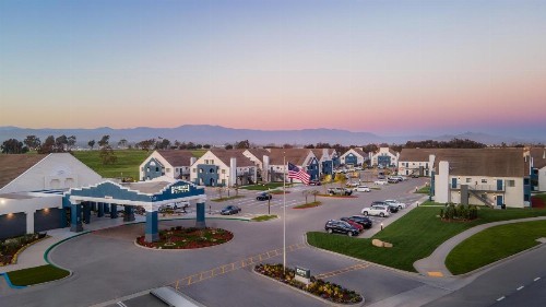 Residence Inn by Marriott Oxnard River Ridge - image 31