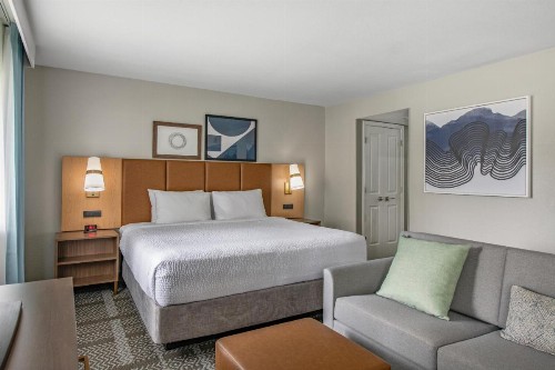 Residence Inn by Marriott Oxnard River Ridge - image 39