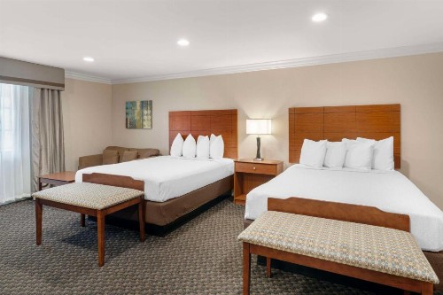 Best Western Oxnard Inn - image 27