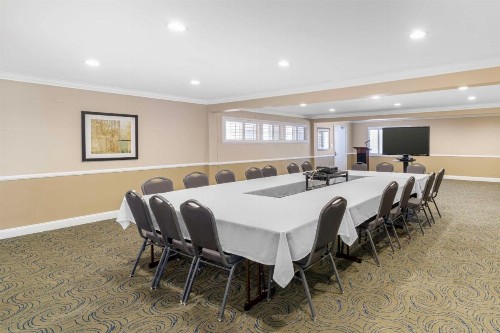 Best Western Oxnard Inn - image 47