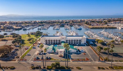 Hampton Inn Channel Islands Harbor - image 34