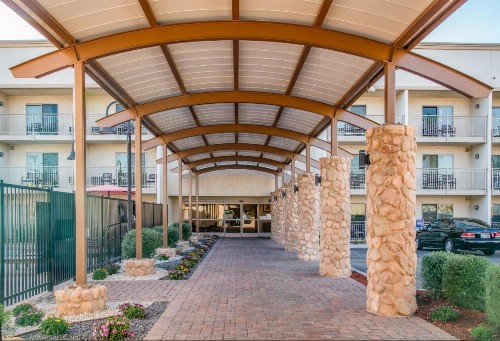 Hampton Inn Channel Islands Harbor - image 36
