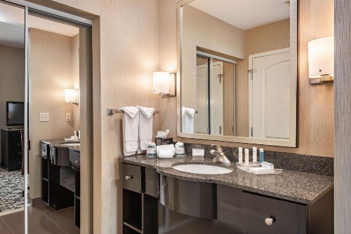 Homewood Suites by Hilton Oxnard/Camarillo - image 22