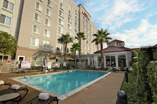 Hilton Garden Inn Oxnard/Camarillo - image 17